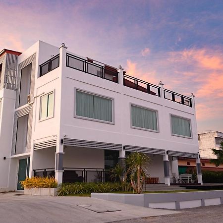 Munruk Hostel Prachuap Khiri Khan Exterior photo